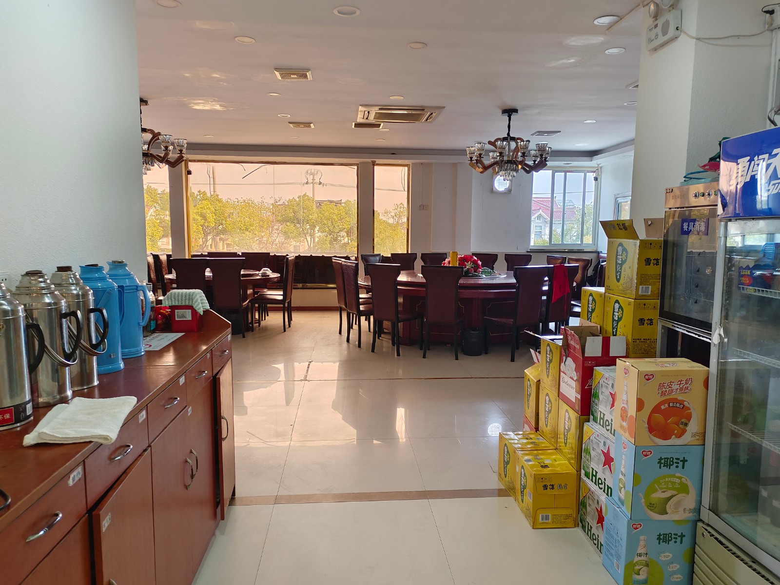 松江洞泾好市口经营中餐饮转让