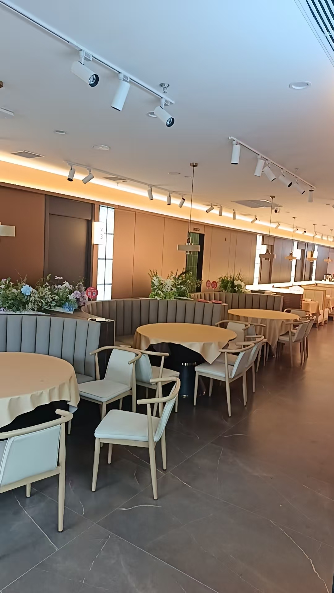 普陀曹杨兰溪路餐饮炒菜火锅海鲜馆转让